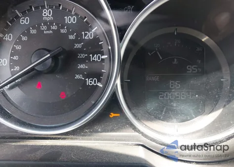 2017 Mazda Mazda6 Sport z USA, uszkodzony, nr VIN JM1GL1U5XH1121657